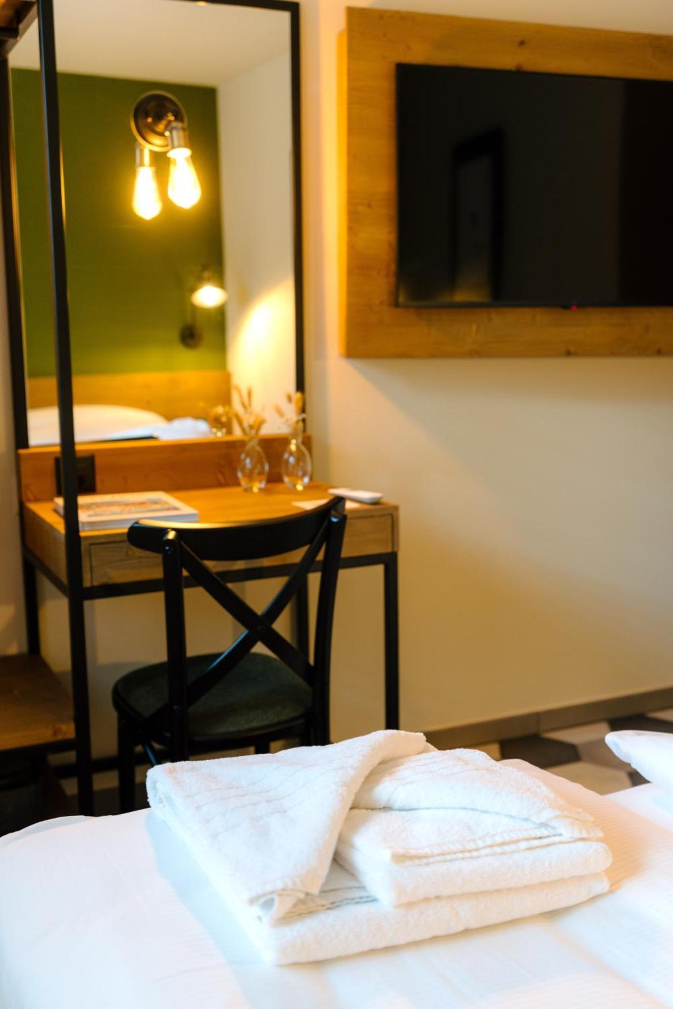 Hotel Seven Town House Boutique 3*
