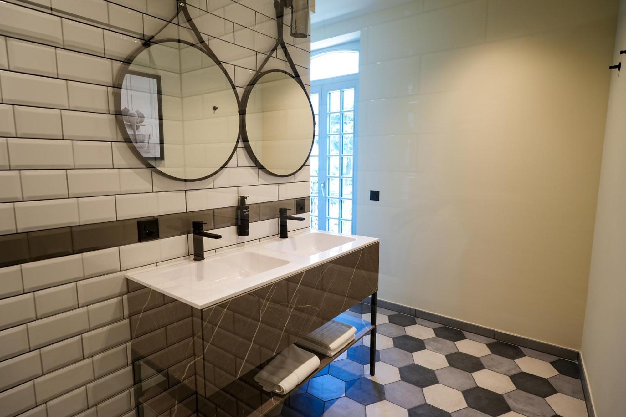 Seven Town House Boutique Hotel 3*